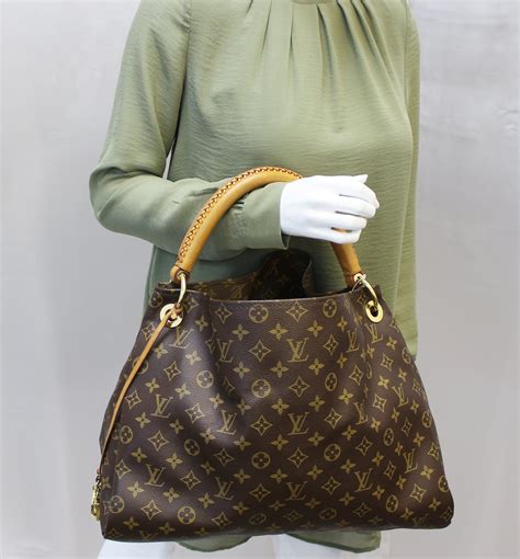 authentic artsy mm louis vuitton|Louis Vuitton artsy mm review.